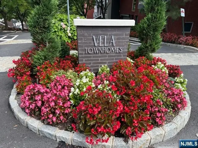 6 Vela Way, Edgewater, NJ 07020 - #2