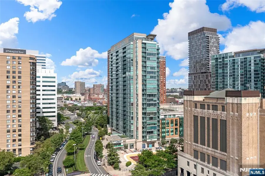 20 Newport Parkway 2311, Jersey City, NJ 07310 - #2