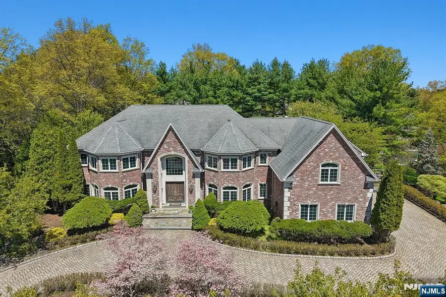 47 Cortland Trail, Mahwah, NJ 07430 - #2
