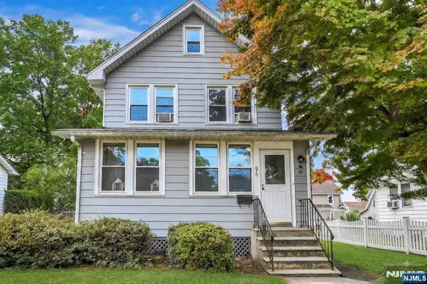 95 Magnolia Avenue, Dumont, NJ 07628