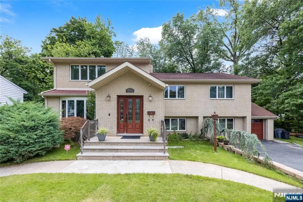 39-03 Garvey Place, Fair Lawn, NJ 07410 - #1