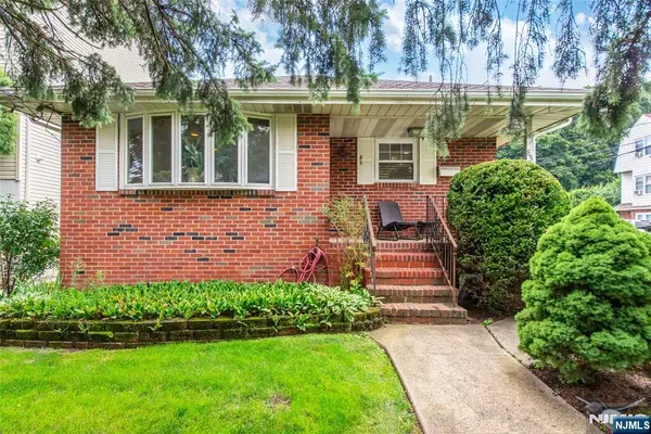 85 Bloomfield Avenue, Nutley, NJ 07110