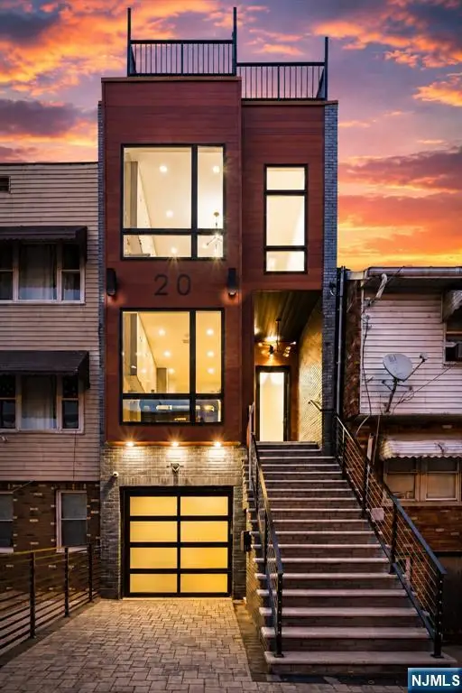 20 Van Nostrand 2, Jersey City, NJ 07305 - #3