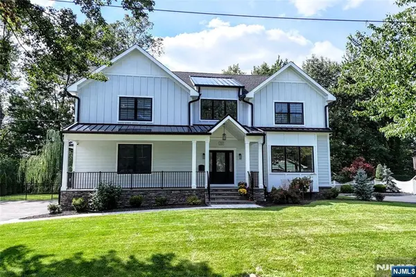 515 Hobart Road, Paramus, NJ 07652