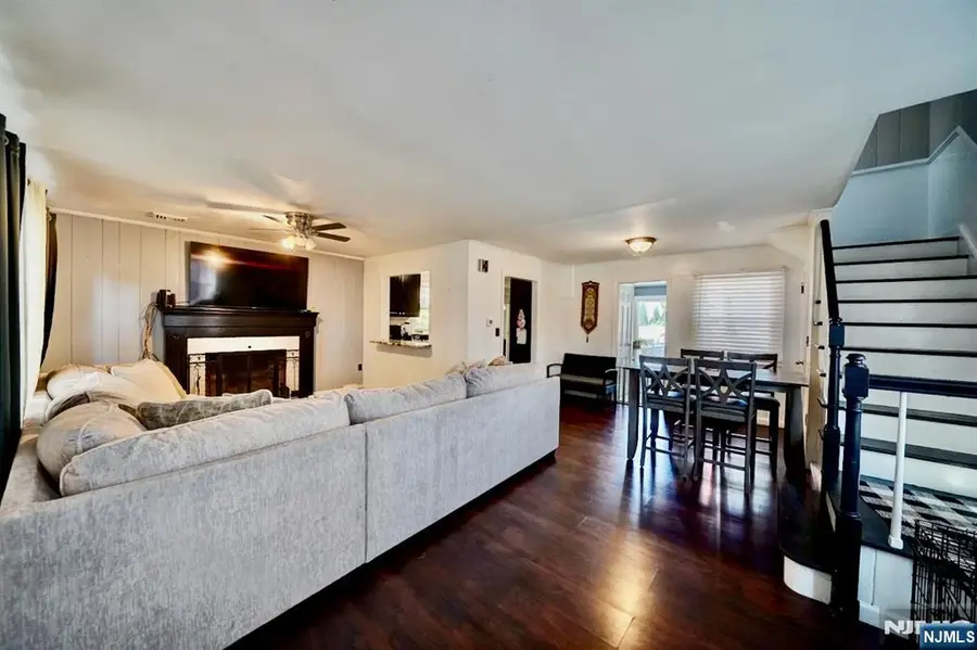 17 Orchard Street, Pompton Lakes, NJ 07442 - #2