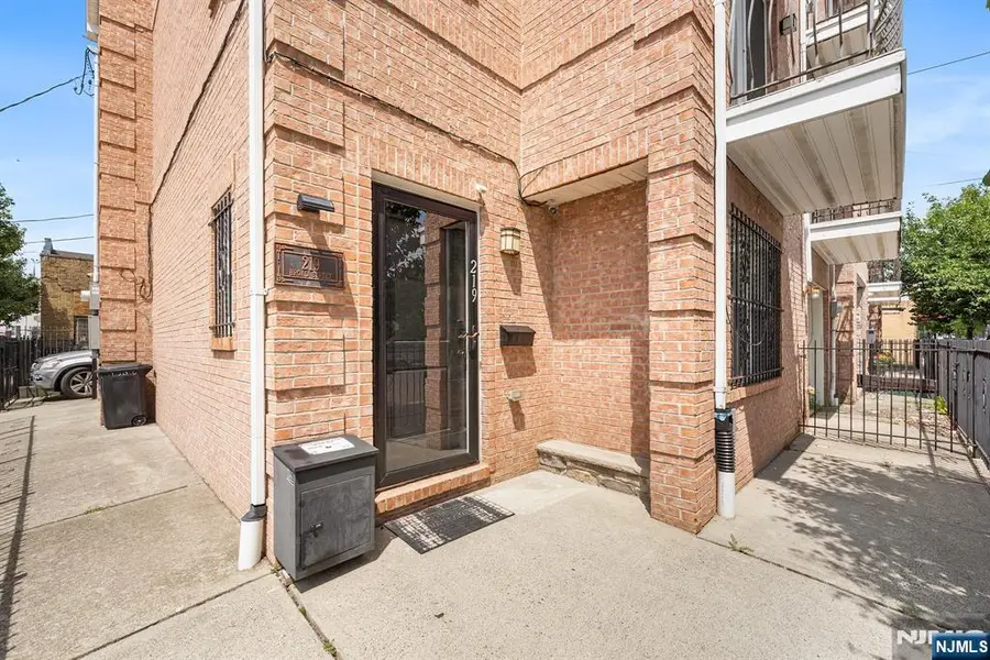 219 Broad Street, Newark, NJ 07104 - #2