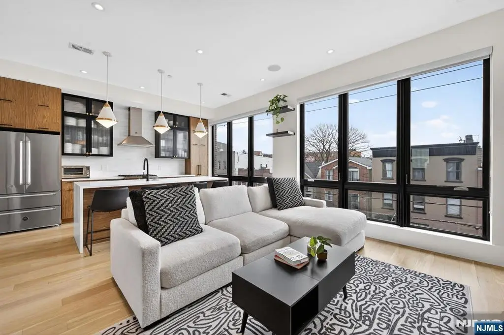 339 Palisade Avenue C, Jersey City, NJ 07307 - #1