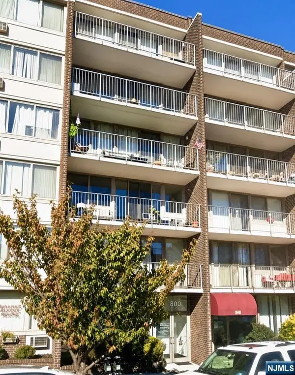 515 Anderson Avenue 6J, Cliffside Park, NJ 07010