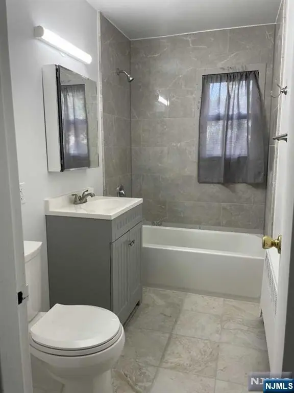 2165C N Central Road C, Fort Lee, NJ 07024 - #3