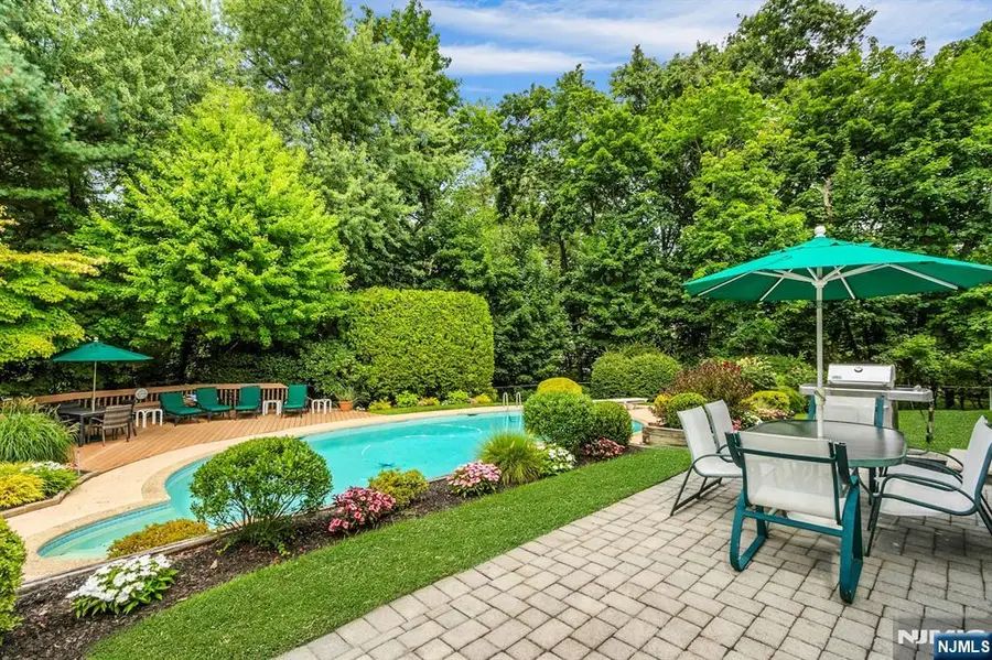 56 O Shaughnessy Lane, Closter, NJ 07624 - #3