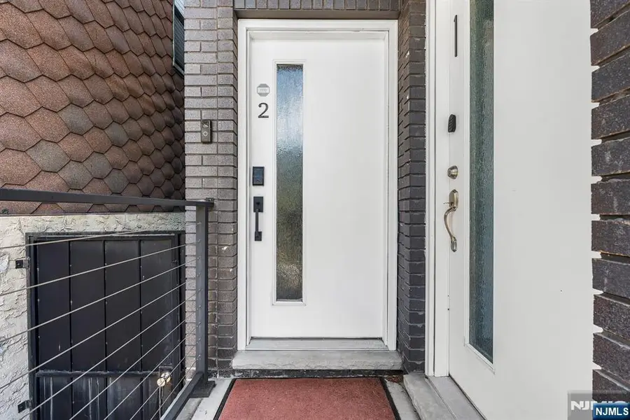 36 Lincoln Street 2, Jersey City, NJ 07307 - #3
