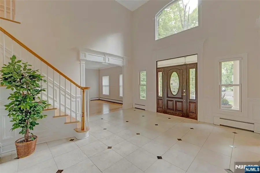 501 Clinton Avenue, Wyckoff, NJ 07481 - #3