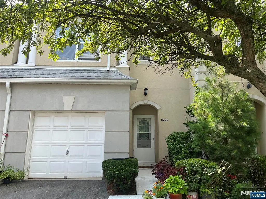 8703 Brittany 8703, Wayne, NJ 07470 - #1