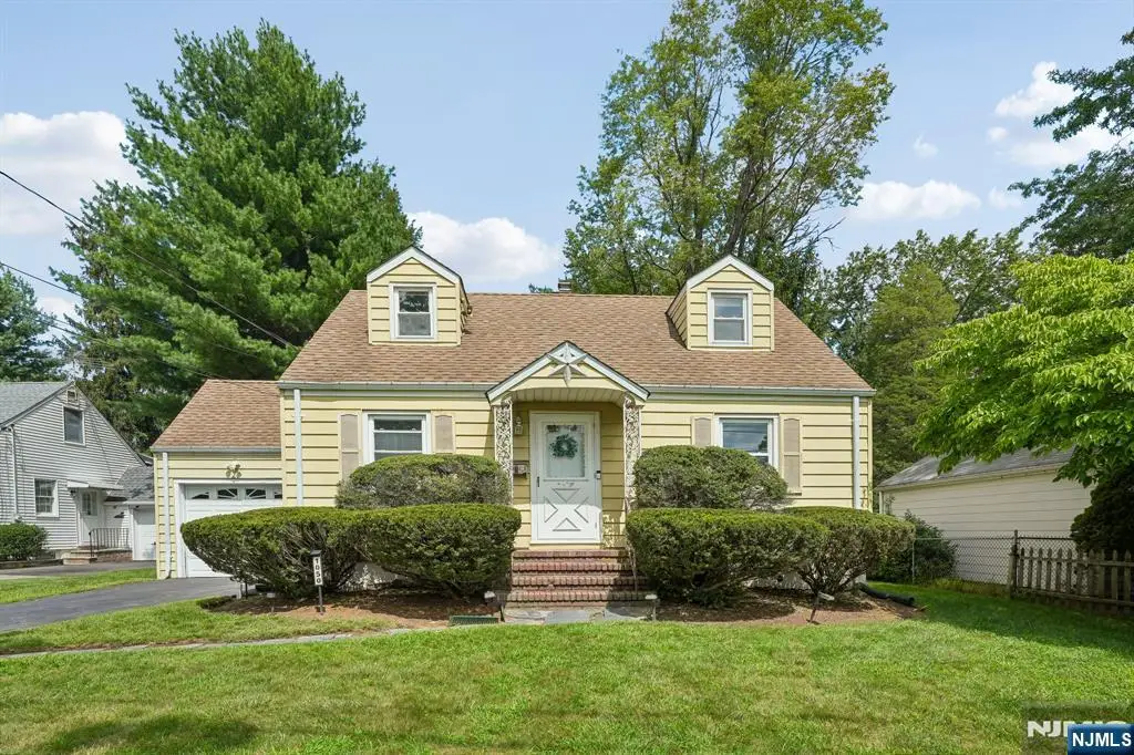 1050 Evergreen Court, New Milford, NJ 07646 - #1
