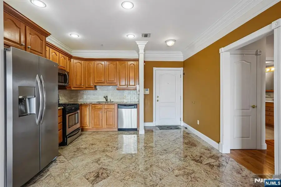 411-419 Chestnut 3 B, Newark, NJ 07105 - #3