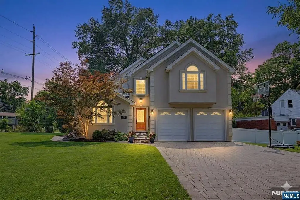 11 Hanover Place, Glen Rock, NJ 07452 - #1