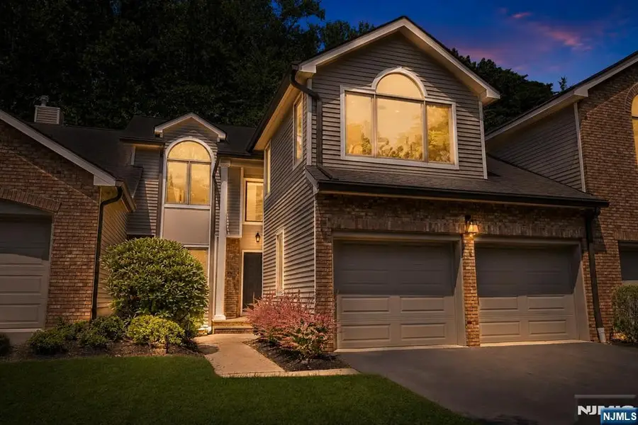 91 Lakeview Drive, Old Tappan, NJ 07675 - #2
