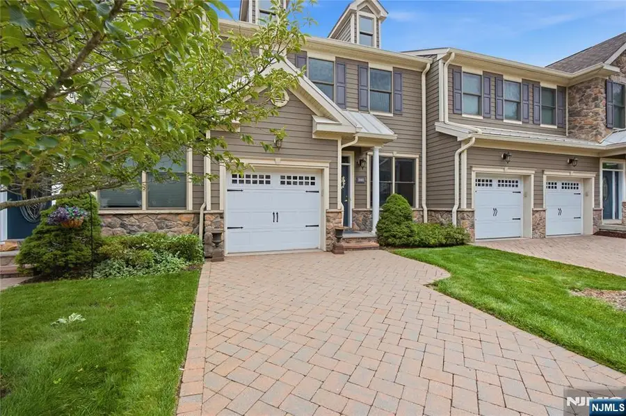 1005 Whitney Lane, Allendale, NJ 07401 - #3