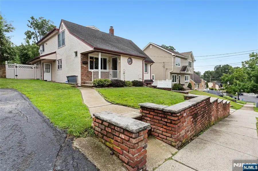 10 Wendy Terrace, Garfield, NJ 07026 - #2