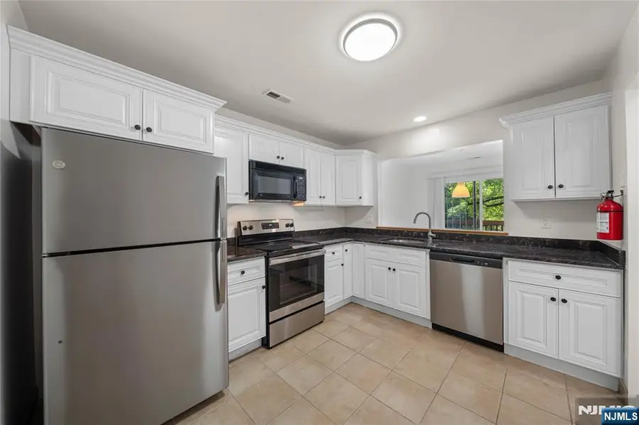 764 Charles Court, Fort Lee, NJ 07024 - #3