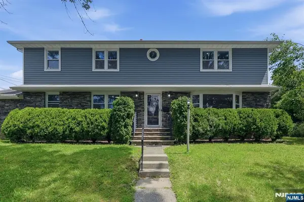 88 6th Street, Clifton, NJ 07011