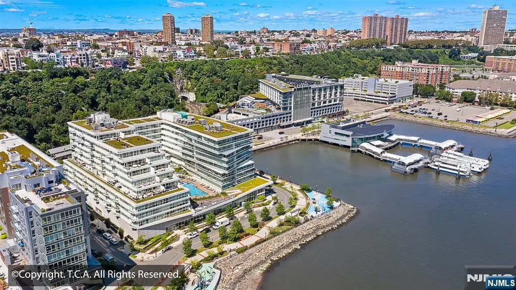 800 Ave At Port Imperial 318, Weehawken, NJ 07086 - #1