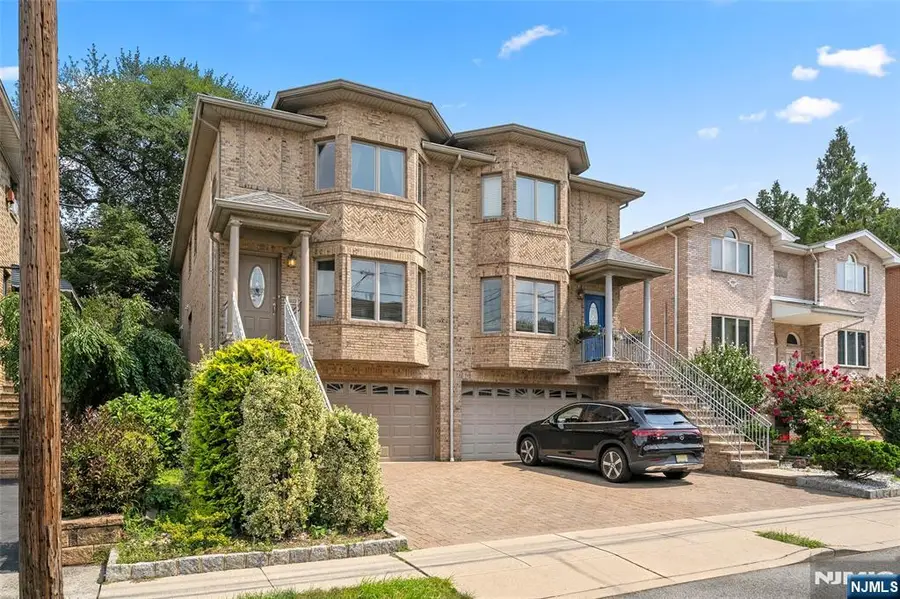 233 Knox Avenue C0001, Cliffside Park, NJ 07010 - #2