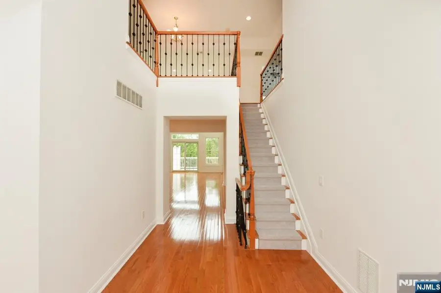 99 Windsor Lane, Ramsey, NJ 07446 - #3