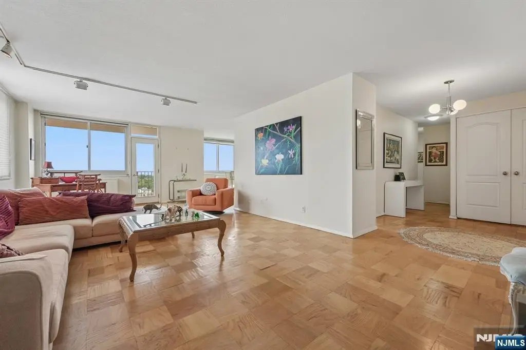2150 Center Avenue 15E, Fort Lee, NJ 07024 - #1