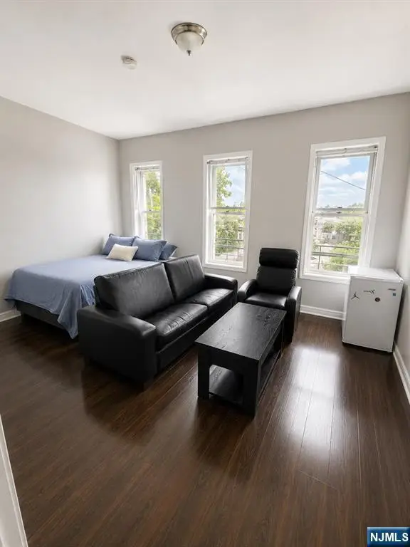 279 6th Street, Newark, NJ 07107 - #3