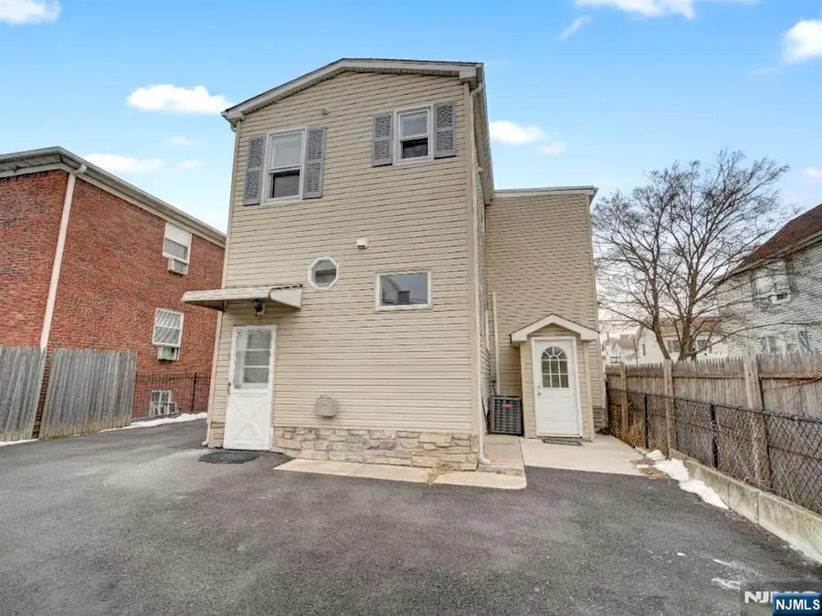 27 Honiss Street, Belleville, NJ 07109 - #2