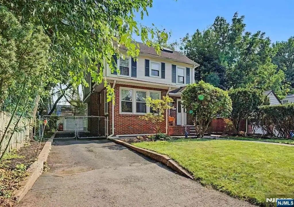 26 Day Avenue, Tenafly, NJ 07670 - #1