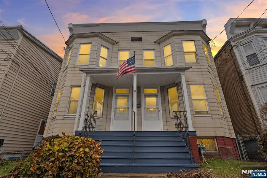 33-35 Delaware Street, Elizabethport, NJ 07206 - #2