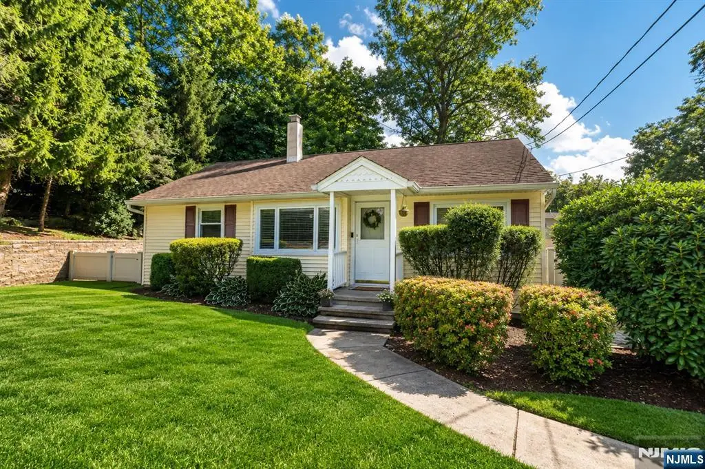 13 Maple Road, Ringwood, NJ 07456 - #1