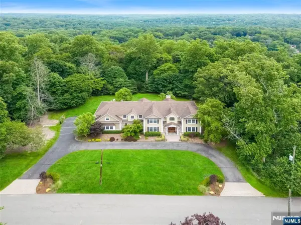 68 Eagle Rim Road, Upper Saddle River, NJ 07458