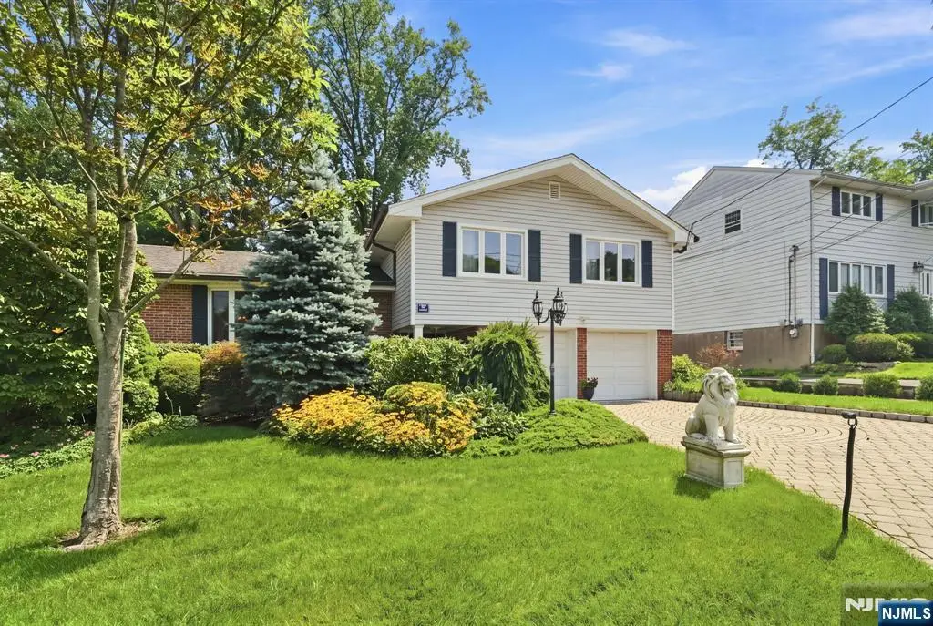 65 Hickory Street, Englewood Cliffs, NJ 07632 - #1
