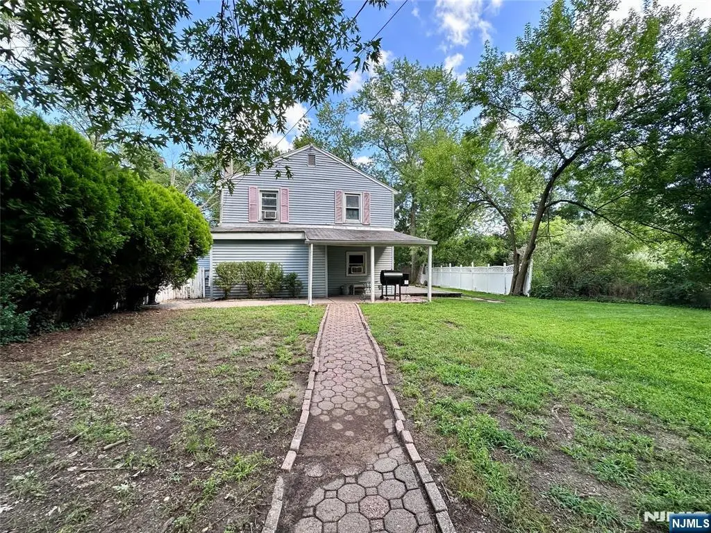 15 Warren Hagstrom Boulevard, Wanaque, NJ 07465 - #1