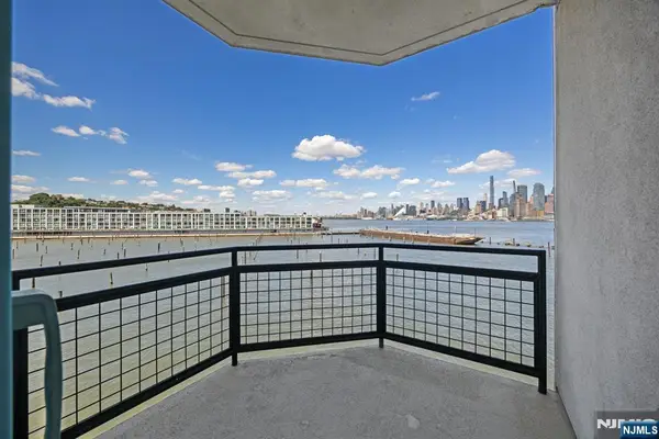 600 Harbor Boulevard 955, Weehawken, NJ 07086