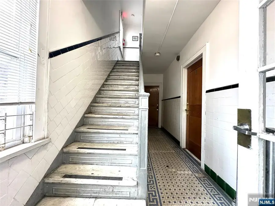 257 Roff Avenue, Palisades Park, NJ 07650 - #2