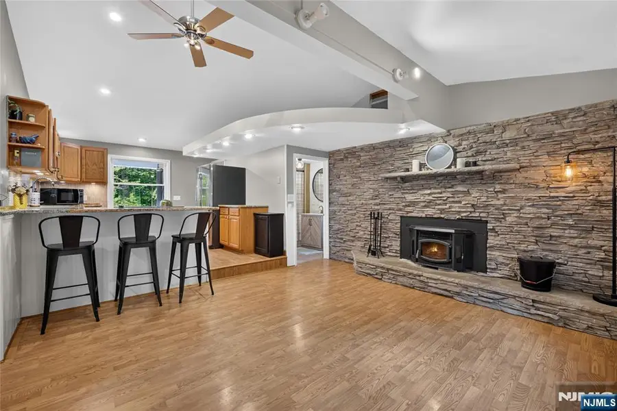 17 Birch Drive, Highland Lakes, NJ 07422 - #3