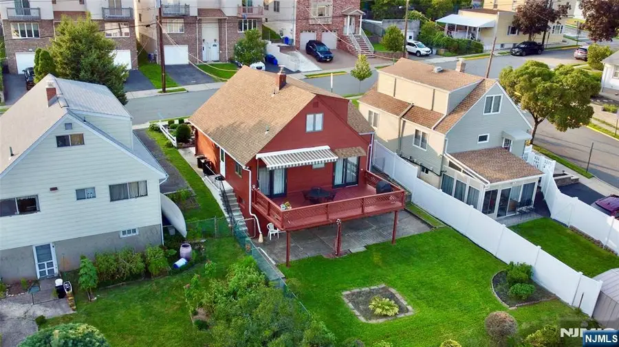 729 7th Street, Carlstadt, NJ 07072 - #3