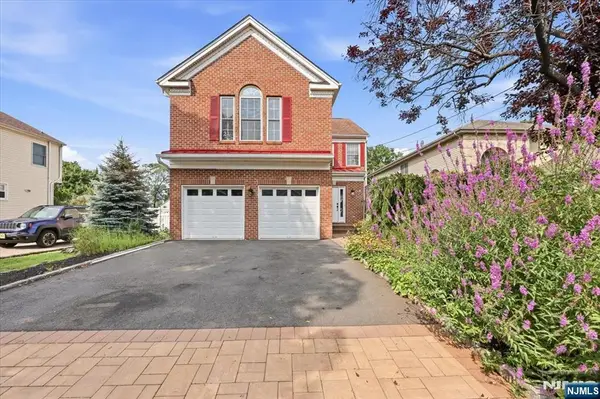 2-26 Grunauer Place, Fair Lawn, NJ 07410