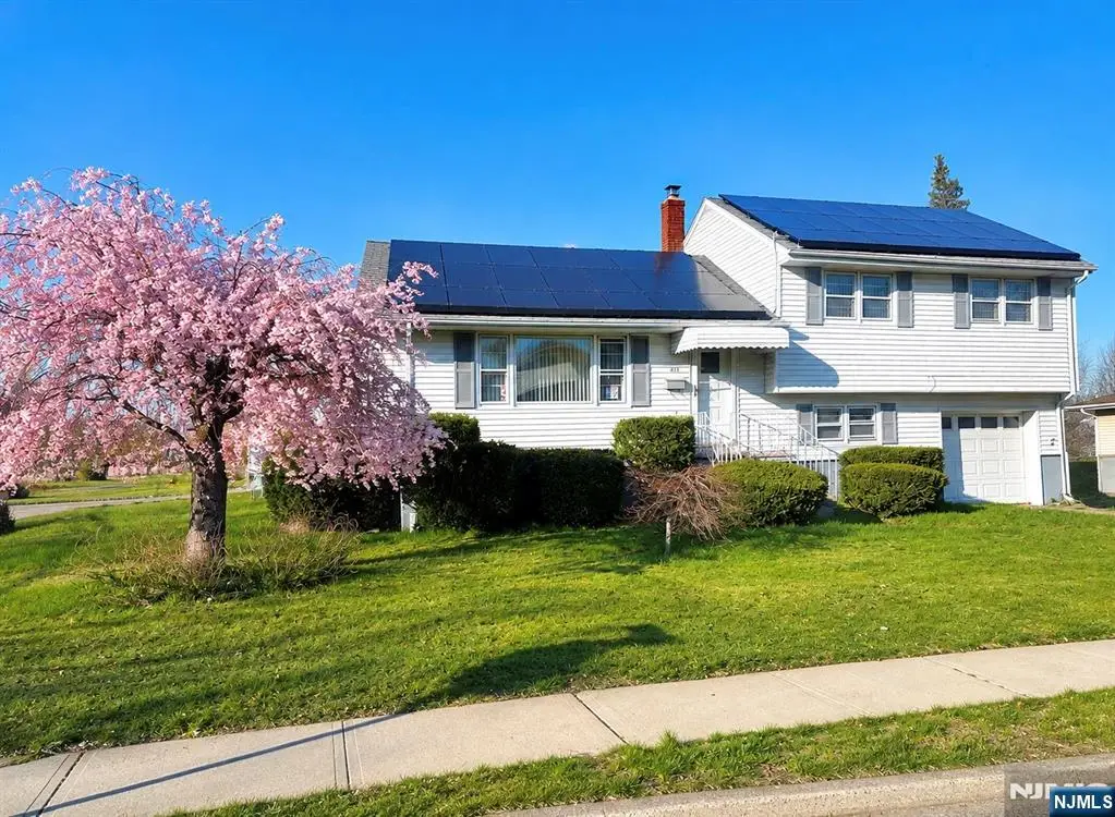477 Chestnut Avenue, South Hackensack, NJ 07606 - #1