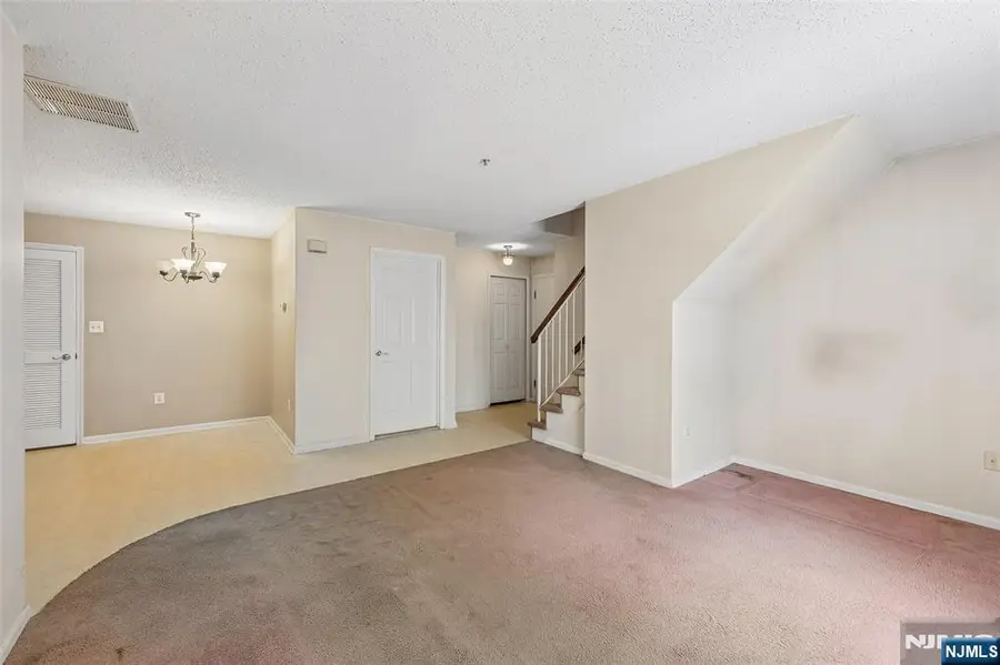 144 Prestwick Way 144, Edison, NJ 08820 - #2