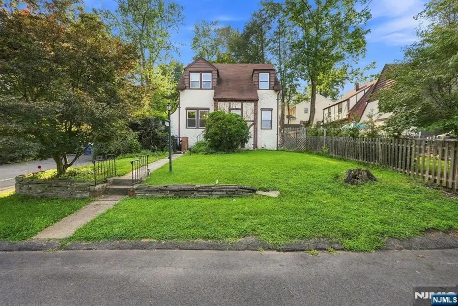 43 Esmond Place, Tenafly, NJ 07670 - #2