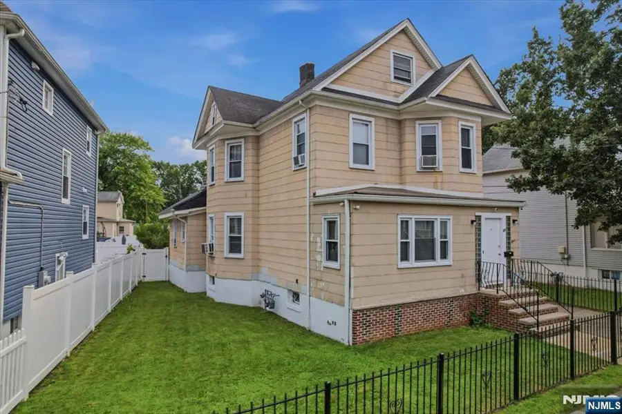 11 Elm Street, Ridgefield Park, NJ 07660 - #2