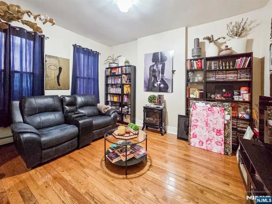 14 48th Street, Weehawken, NJ 07086 - #2