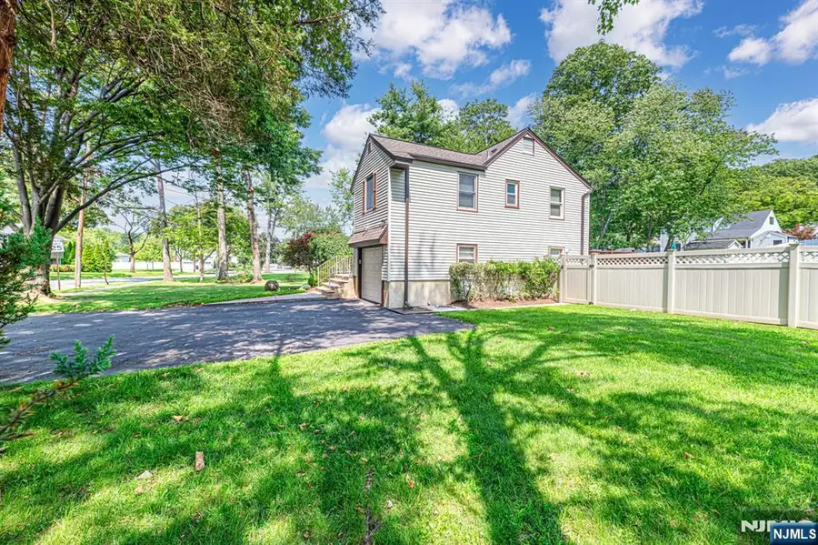 376 Chelsea Street, Paramus, NJ 07652 - #3