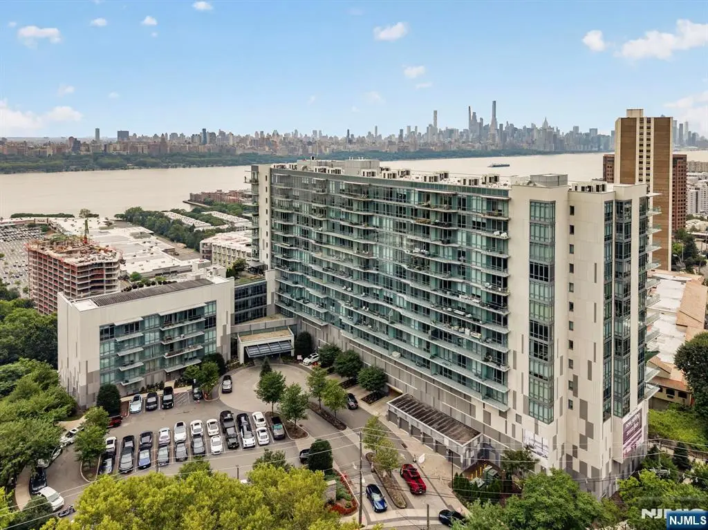 320 Adolphus Avenue 611, Cliffside Park, NJ 07010 - #1