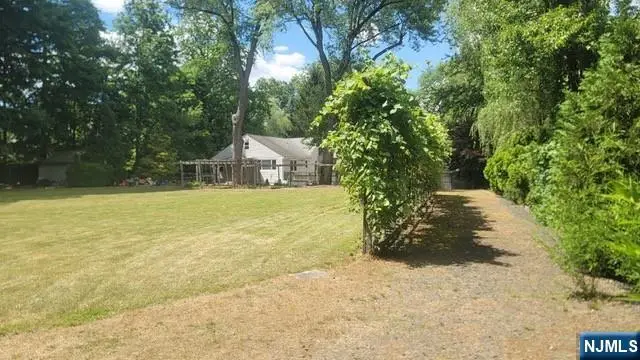 93 Old Tappan Road, Old Tappan, NJ 07675 - #2